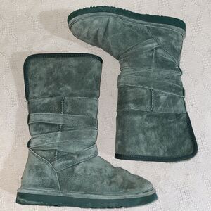 Lamo Women’s Fleece Lined Boots Size 9 M Green Leather Outdoors Comfort Warmth 1